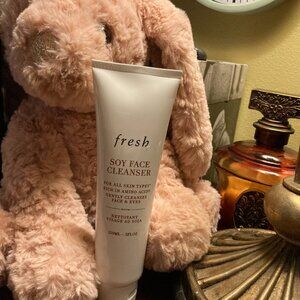 FRESH SOY FACE CLEANSER